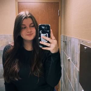 Meet your Posher, Briana